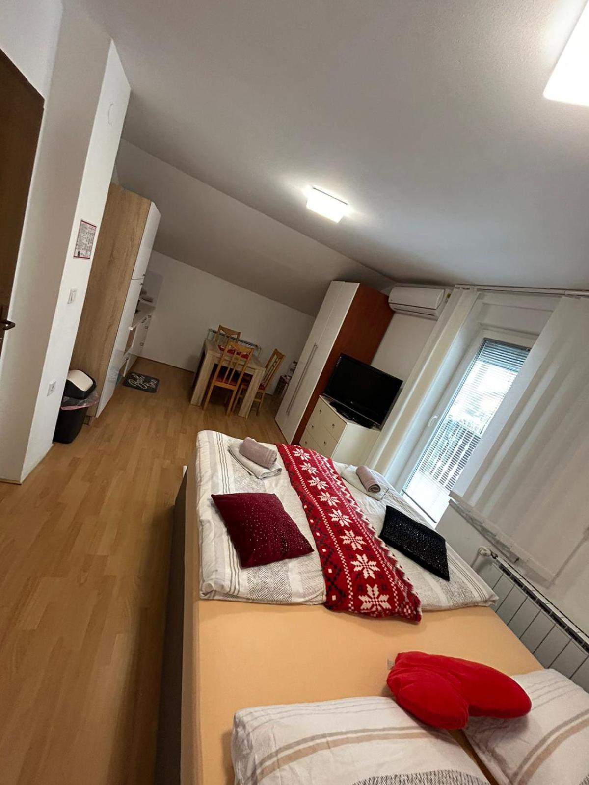 Apartments And Wellness Scavnicar Ljutomer Luaran gambar